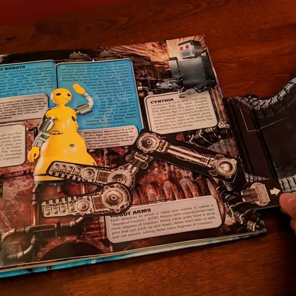 Robots Book - Picture 3 of 6